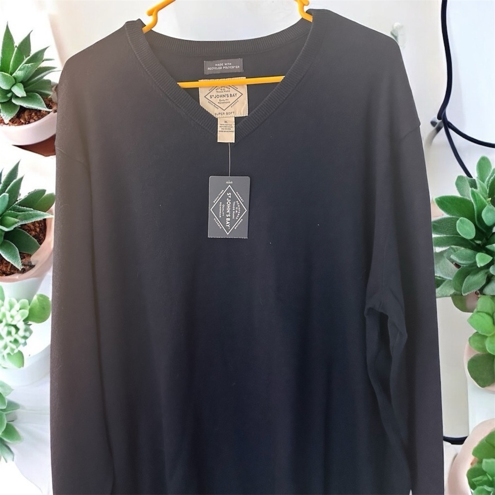 St. John's Bay Navy Sweater